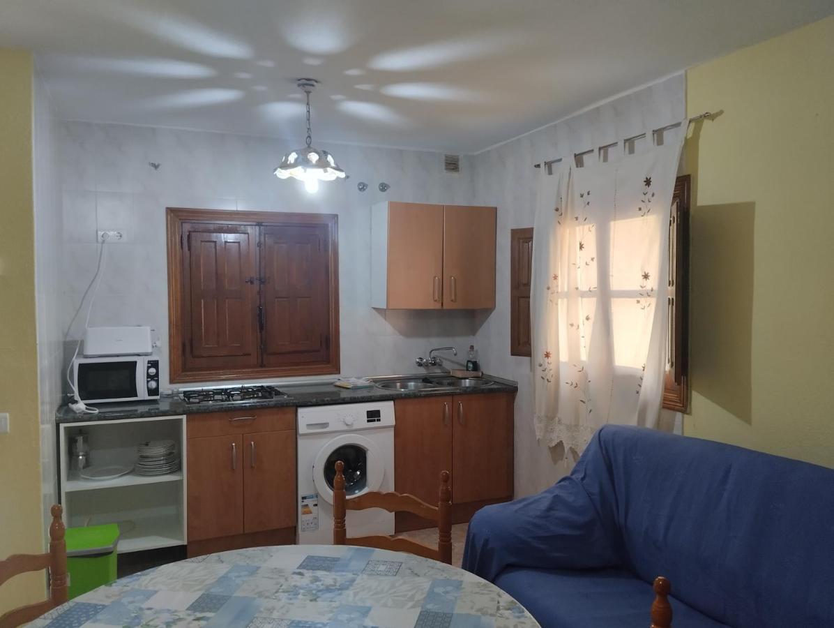 Apartamentos Condado De Miranda 미란다 델 카스타냐르 외부 사진