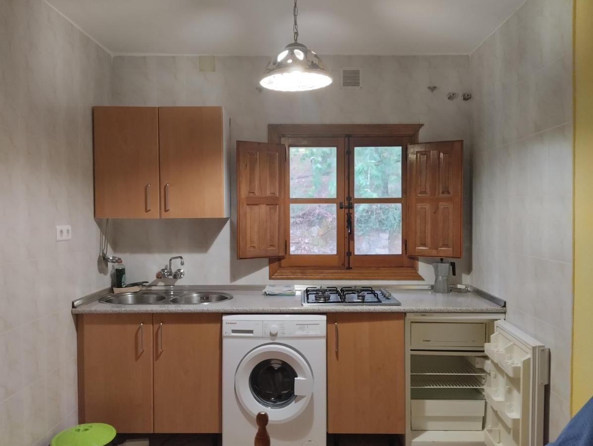Apartamentos Condado De Miranda 미란다 델 카스타냐르 외부 사진