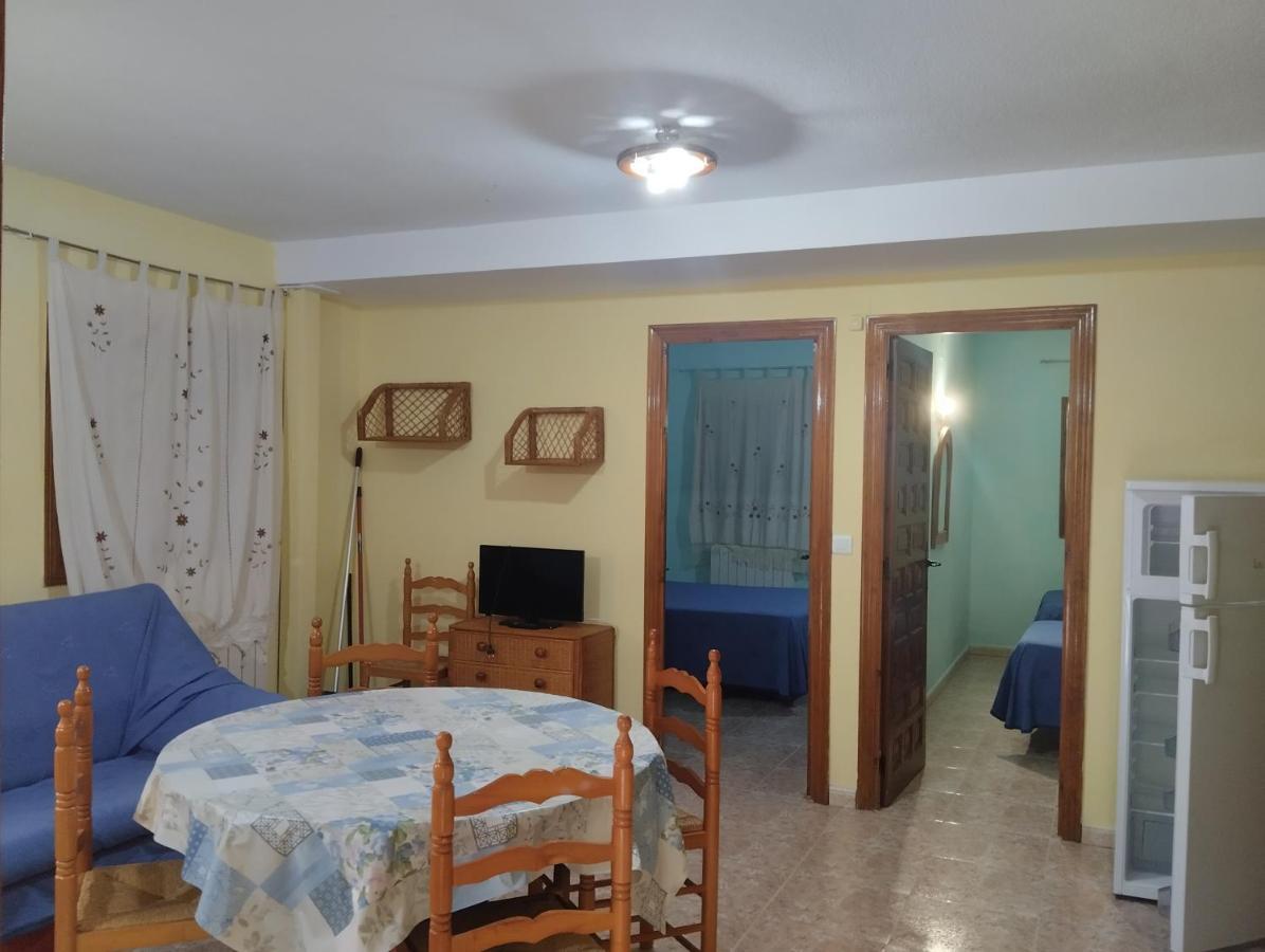 Apartamentos Condado De Miranda 미란다 델 카스타냐르 외부 사진