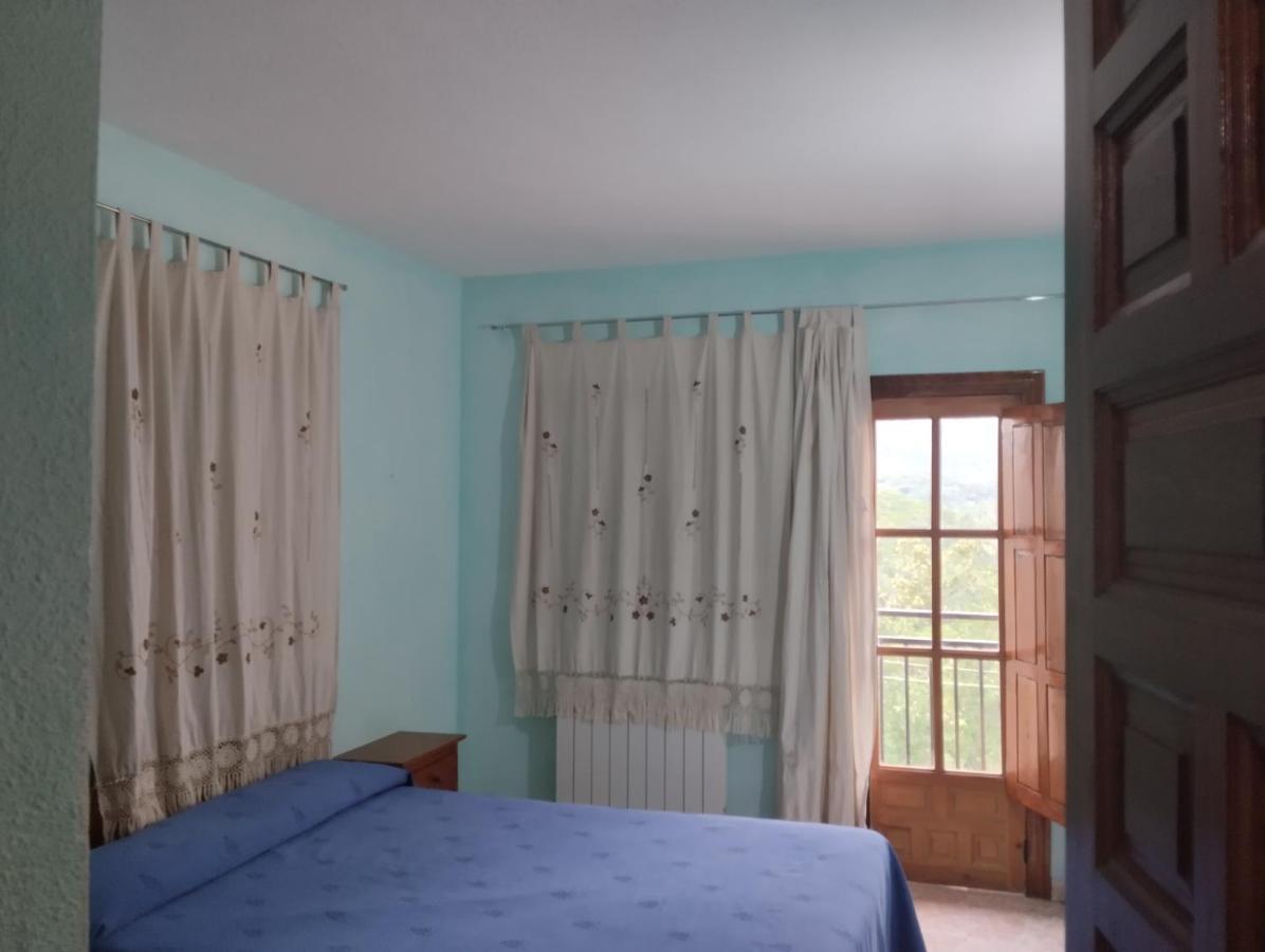 Apartamentos Condado De Miranda 미란다 델 카스타냐르 외부 사진